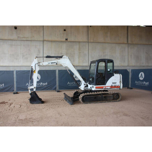 2005 بوبكات 337G-49163069