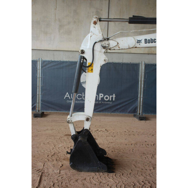2005 بوبكات 337G-49163080