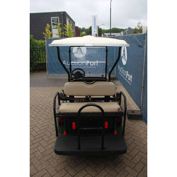 2019 EZ-GO RXV-49163189
