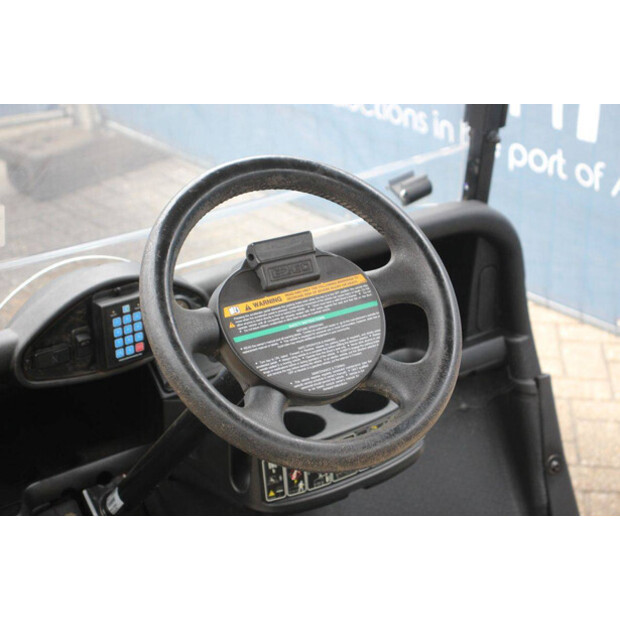 2019 EZ-GO RXV-49163243
