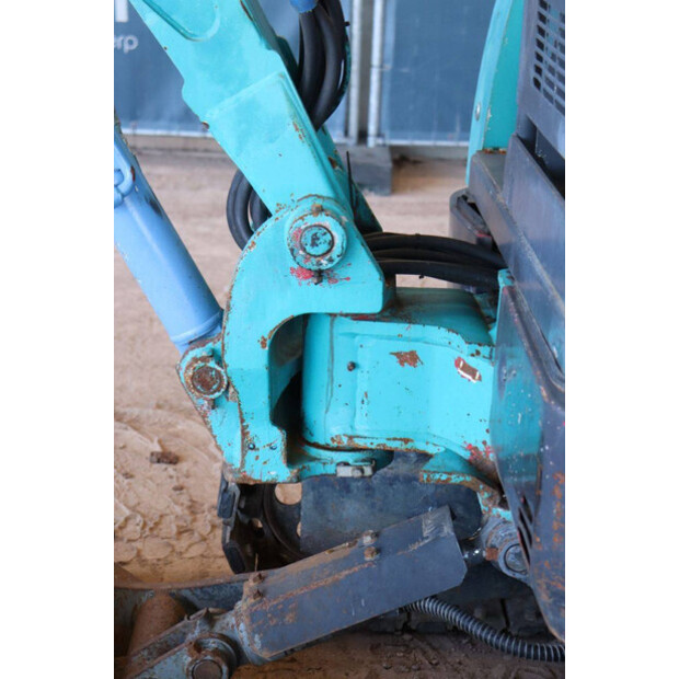 TAKEUCHI TB20R-49163301