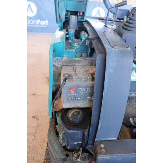 TAKEUCHI TB20R-49163309