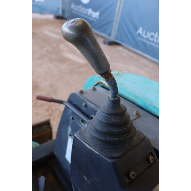TAKEUCHI TB20R-49163315