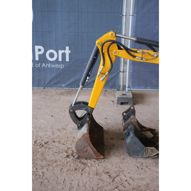 BOBCAT E08-49163389