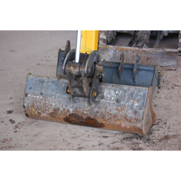 BOBCAT E08-49163396