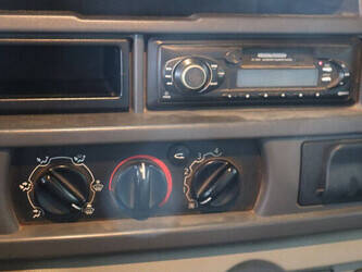 2005-renault-master-dci120-1489702-49163505