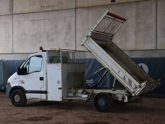 2005-renault-master-dci120-1489702-49163516