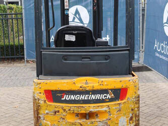 2011-jungheinrich-efg216k-1489703-49163524