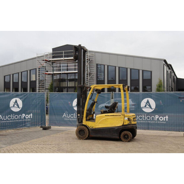 2011 Hyster J3.0XN-49163670