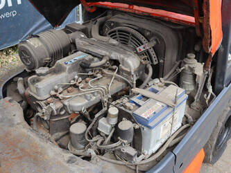 1996-toyota-02-6fdf-30-49163892