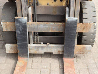 1995-caterpillar-dp25-49163974