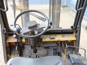 1995-caterpillar-dp25-49163981
