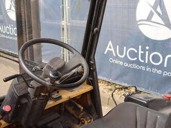 1995-caterpillar-dp25-49163984