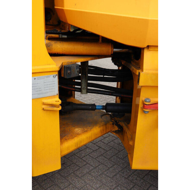 2001 JCB 426HT-49164087