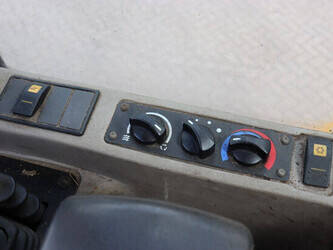 2001-jcb-426ht-49164107
