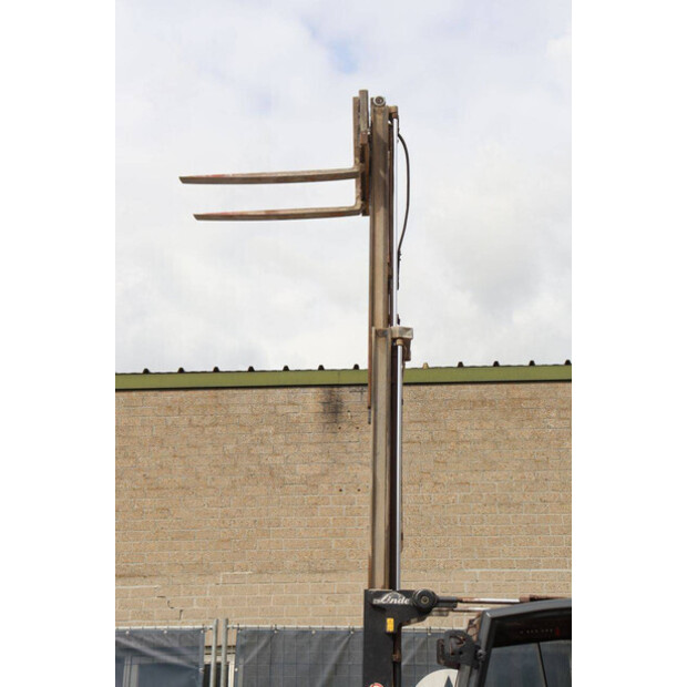 2006 ليندي H25D-49164219