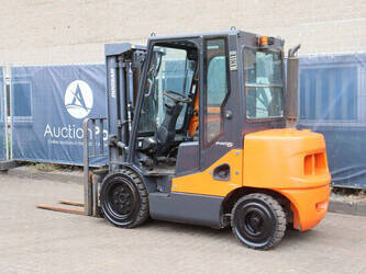 2013-doosan-d30s-5-1489730-49164334