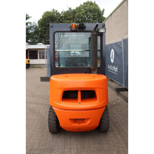 2013 Doosan D30S-5-49164336