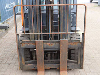 2013-doosan-d30s-5-1489730-49164344