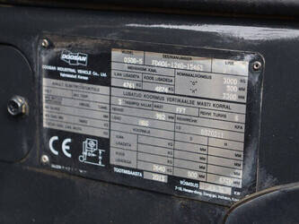 2013-doosan-d30s-5-1489730-49164350