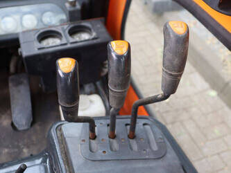 2013-doosan-d30s-5-1489730-49164358