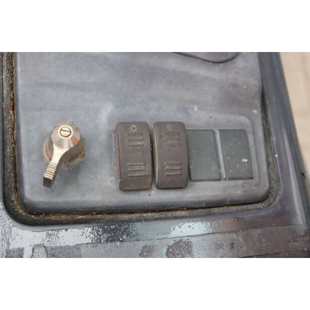 2013 Doosan D30S-5-49164359
