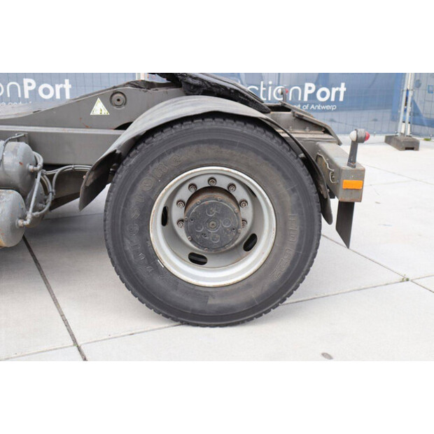 2001 Terberg YT180-49164574