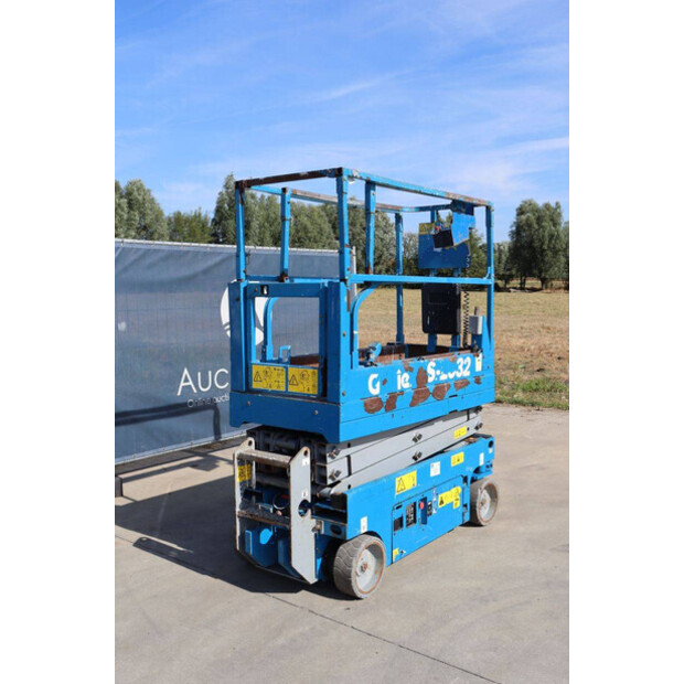 2017 Genie GS-1532-49164907