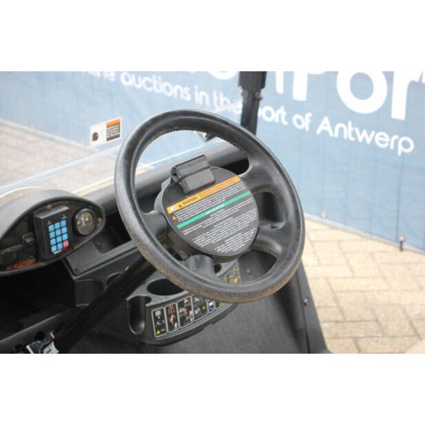 2019 EZ-GO RXV-49164976