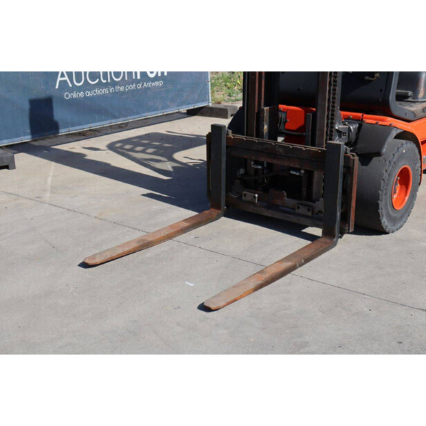 2001 Linde H30D-03-49165051