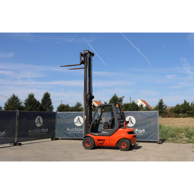 2001 Linde H30D-03-49165075