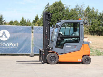 Image for LIFTS 2024 Toyota 9FBM30T