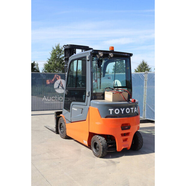 2024 Toyota 9FBM30T-49165080