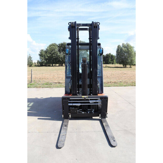 2024 Toyota 9FBM30T-49165084