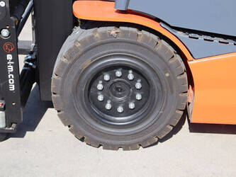 2024-toyota-9fbm30t-49165090