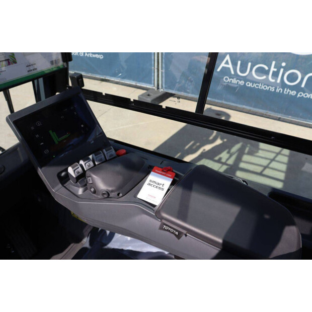 2024 Toyota 9FBM30T-49165101
