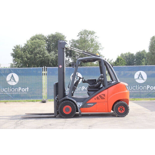 2013 Fenwick-Linde H30D-02-49165122