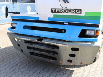 2008-terberg-yt182-1489755-49165168