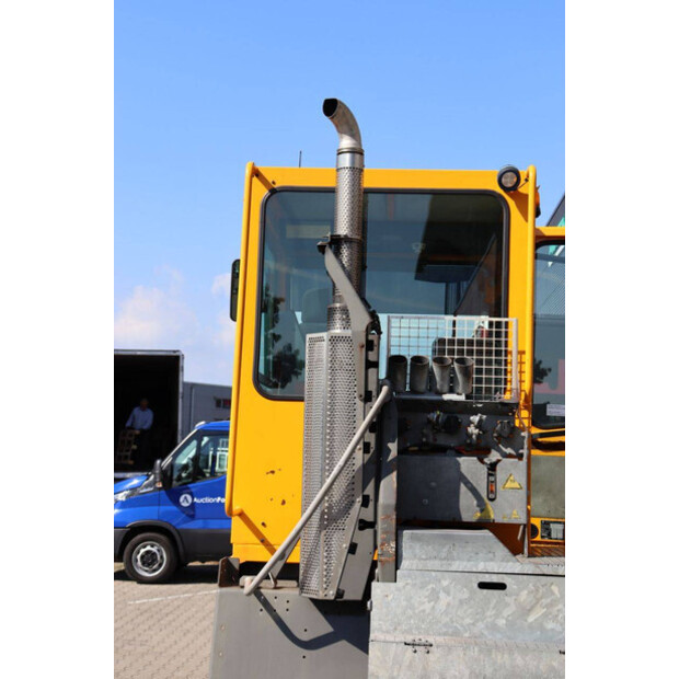 2018 Terberg YT222-49165220