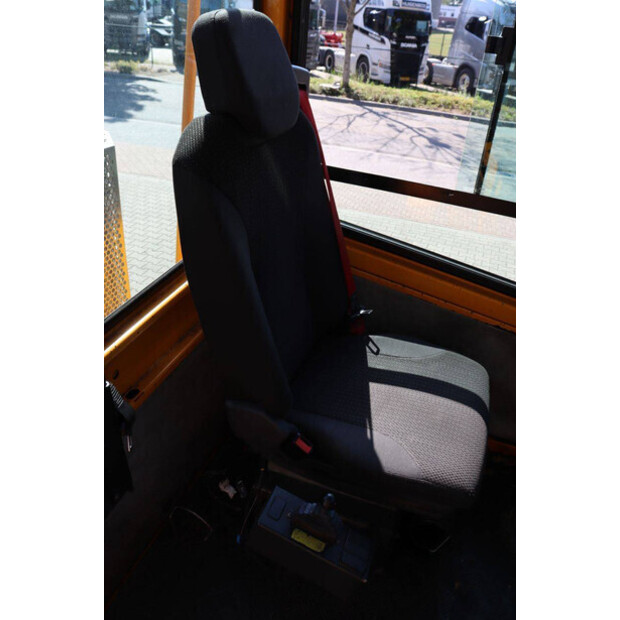 2018 Terberg YT222-49165225
