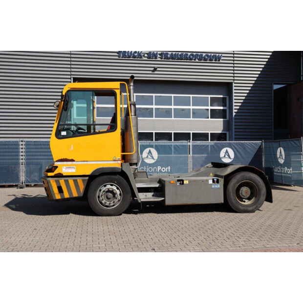 2016 Terberg YT222-49165241