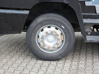 2006-terberg-yt182-1489758-49165292