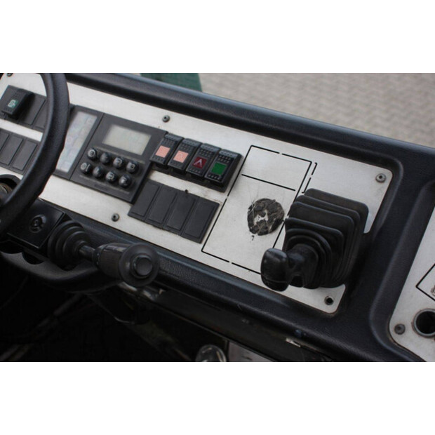 2006 Terberg YT182-49165305
