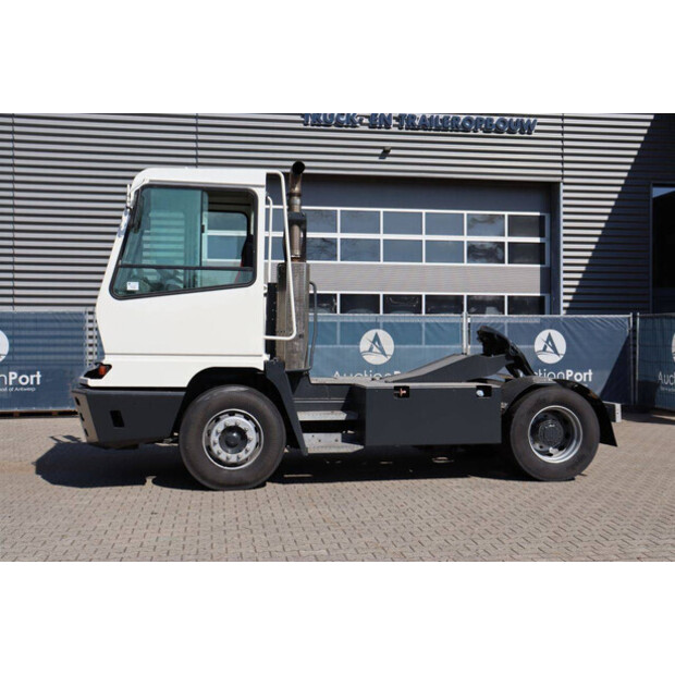 2019 Terberg YT180-49165353
