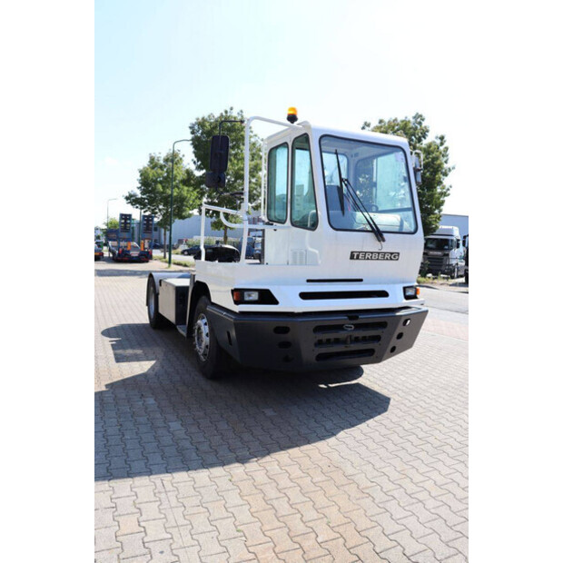 2019 Terberg YT180-49165359