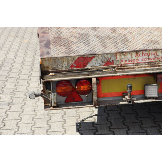 2008 Broshuis 31N5-49165518