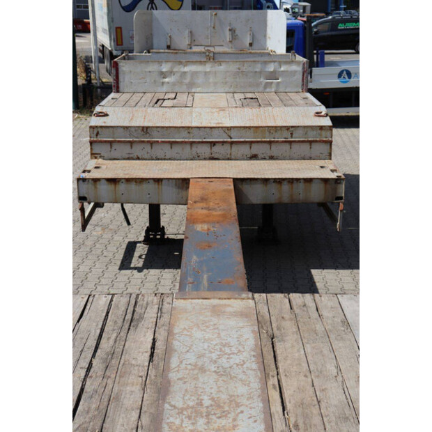 2008 Broshuis 31N5-49165520
