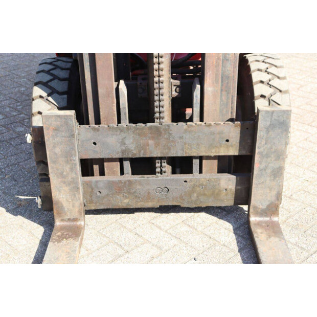 Clark C600-49165570