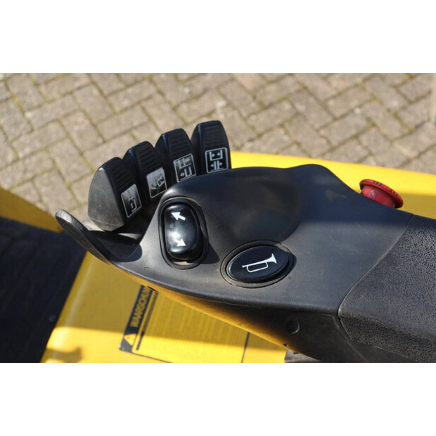2015 Yale ERP25VL E2145-49165610