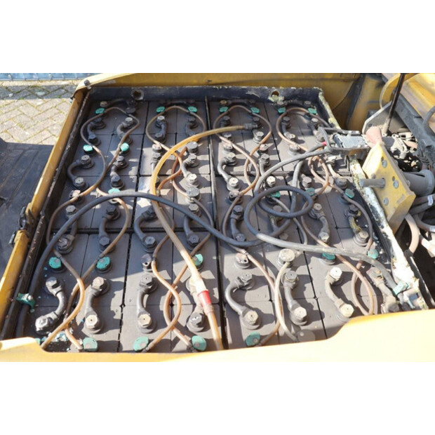2015 Yale ERP25VL E2145-49165613